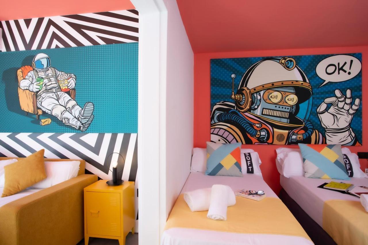 Casual Pop Art Benidorm Hotel Luaran gambar